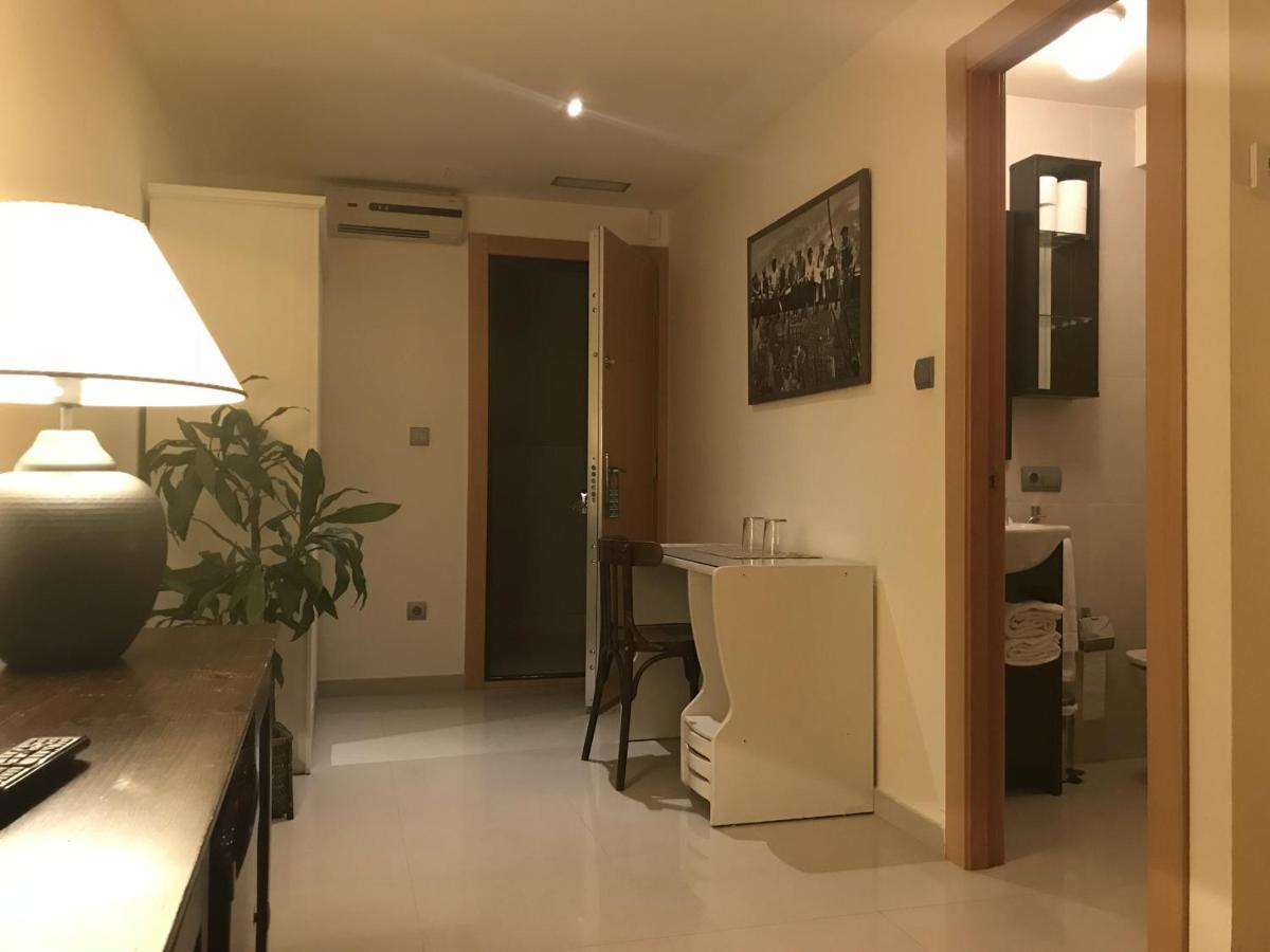 Apartamentos Ebro Рейноса Екстер'єр фото