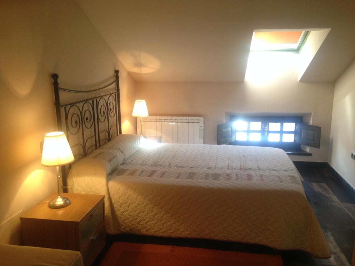 Apartamentos Ebro Рейноса Екстер'єр фото