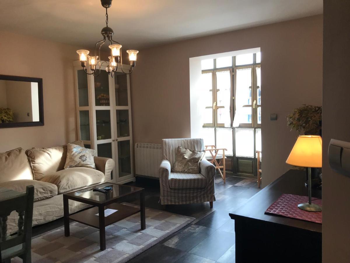 Apartamentos Ebro Рейноса Екстер'єр фото