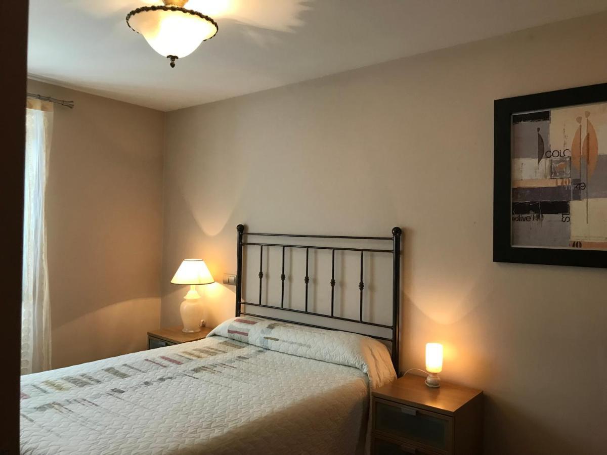 Apartamentos Ebro Рейноса Екстер'єр фото